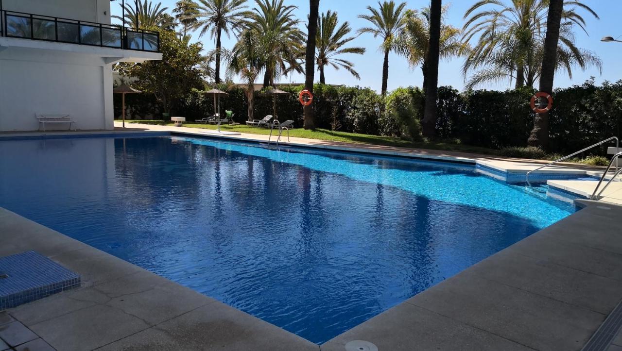 Skol 420C Fantastico 1 Dormitorio Primera Linea De Playa Marbella Bagian luar foto