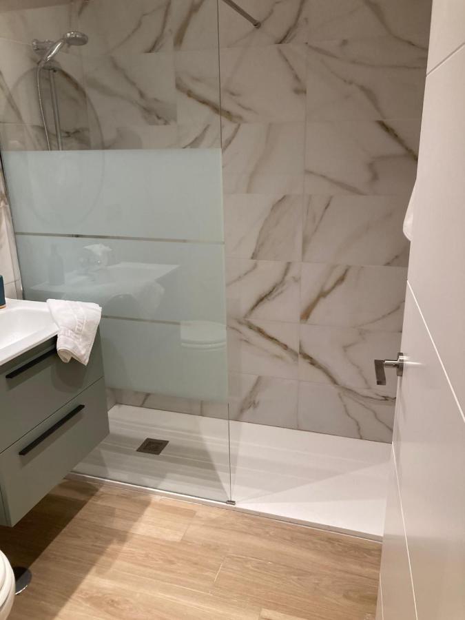 Skol 420C Fantastico 1 Dormitorio Primera Linea De Playa Marbella Bagian luar foto