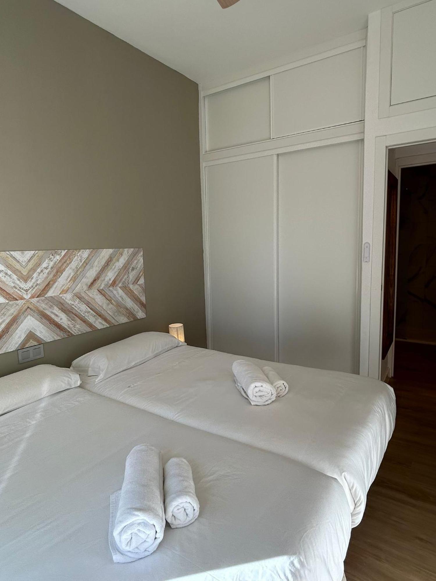 Skol 420C Fantastico 1 Dormitorio Primera Linea De Playa Marbella Bagian luar foto